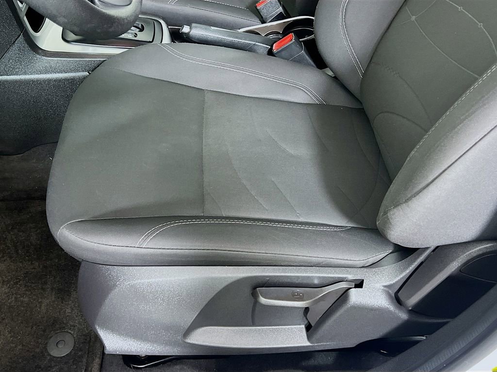 Certified 2017 Ford Fiesta SE FWD image 18