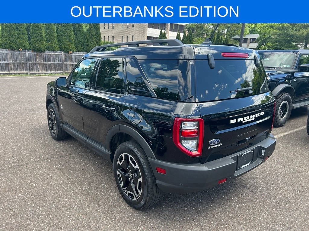 Certified 2023 Ford Bronco Sport Outer Banks w/ Tech Package AWD/4WD image 9