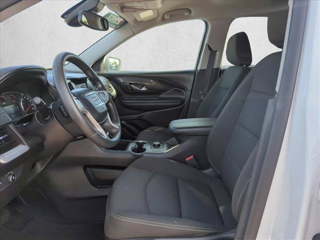Used 2024 GMC Terrain SLE AWD/4WD image 14