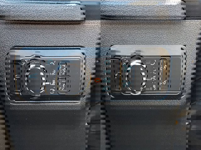 Certified 2023 Ford Escape ST-Line image 18