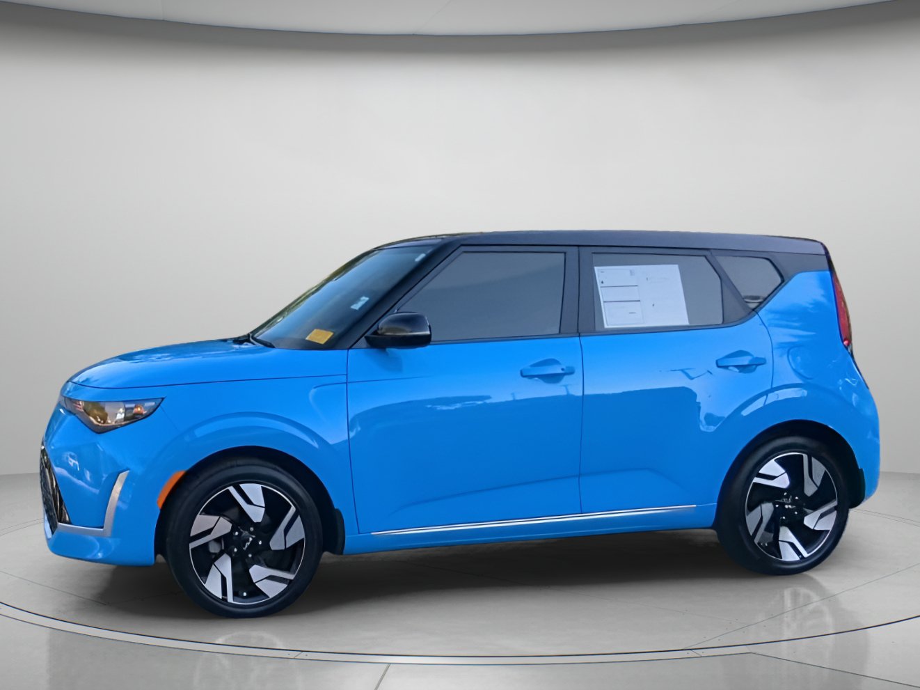 Used 2024 Kia Soul GT-Line FWD image 15