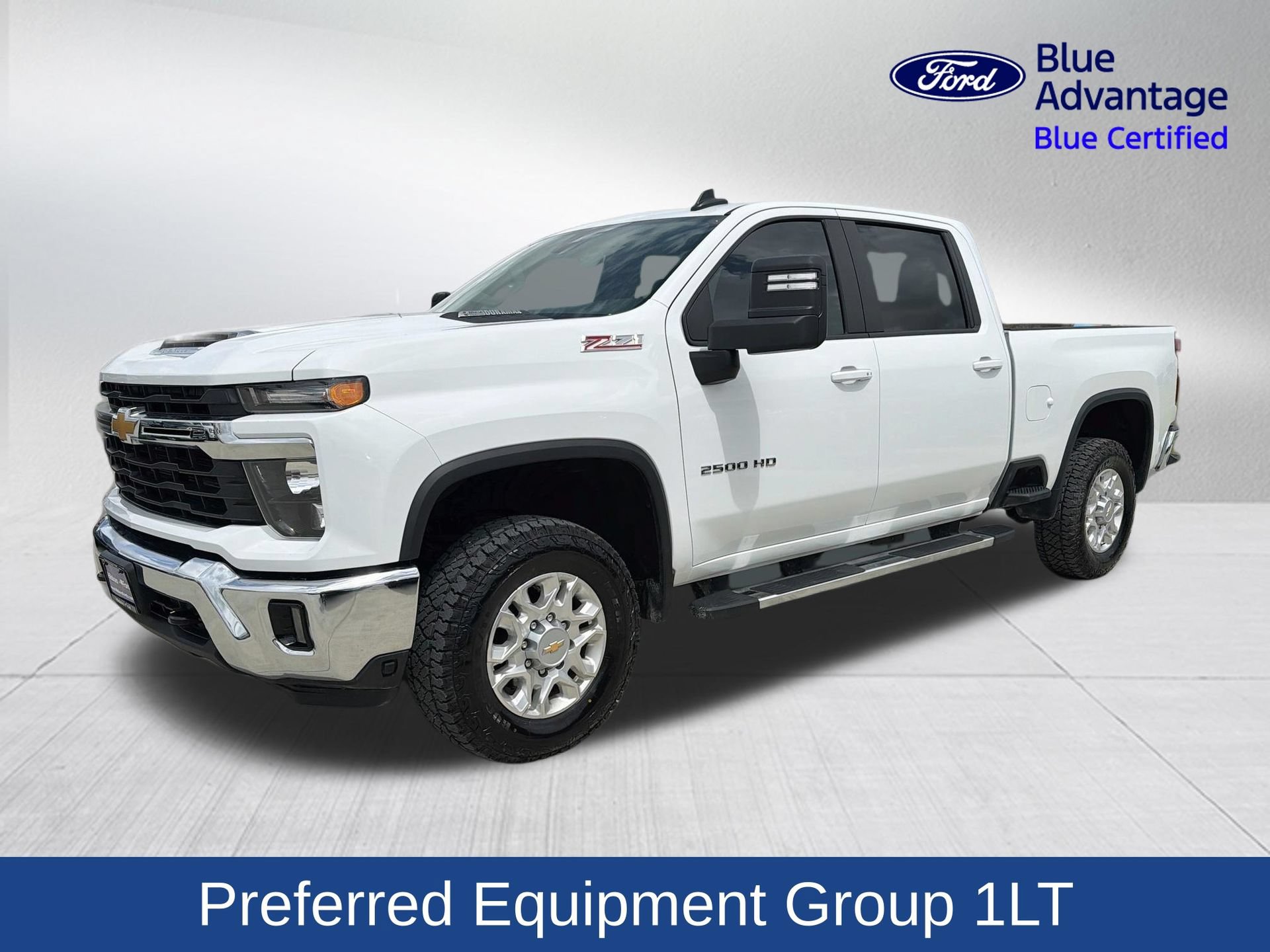 Used 2025 Chevrolet Silverado 2500 LT AWD/4WD image 1