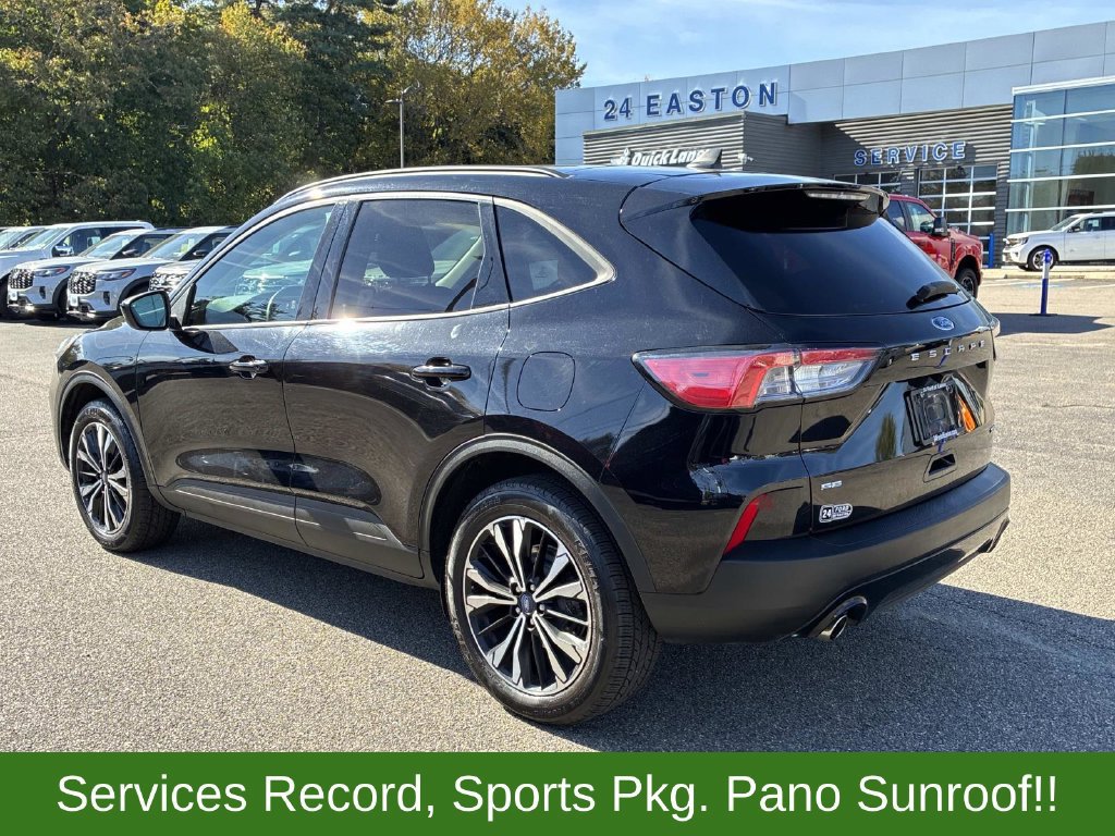 Certified 2021 Ford Escape SE w/ SE Sport Appearance Package AWD/4WD image 5