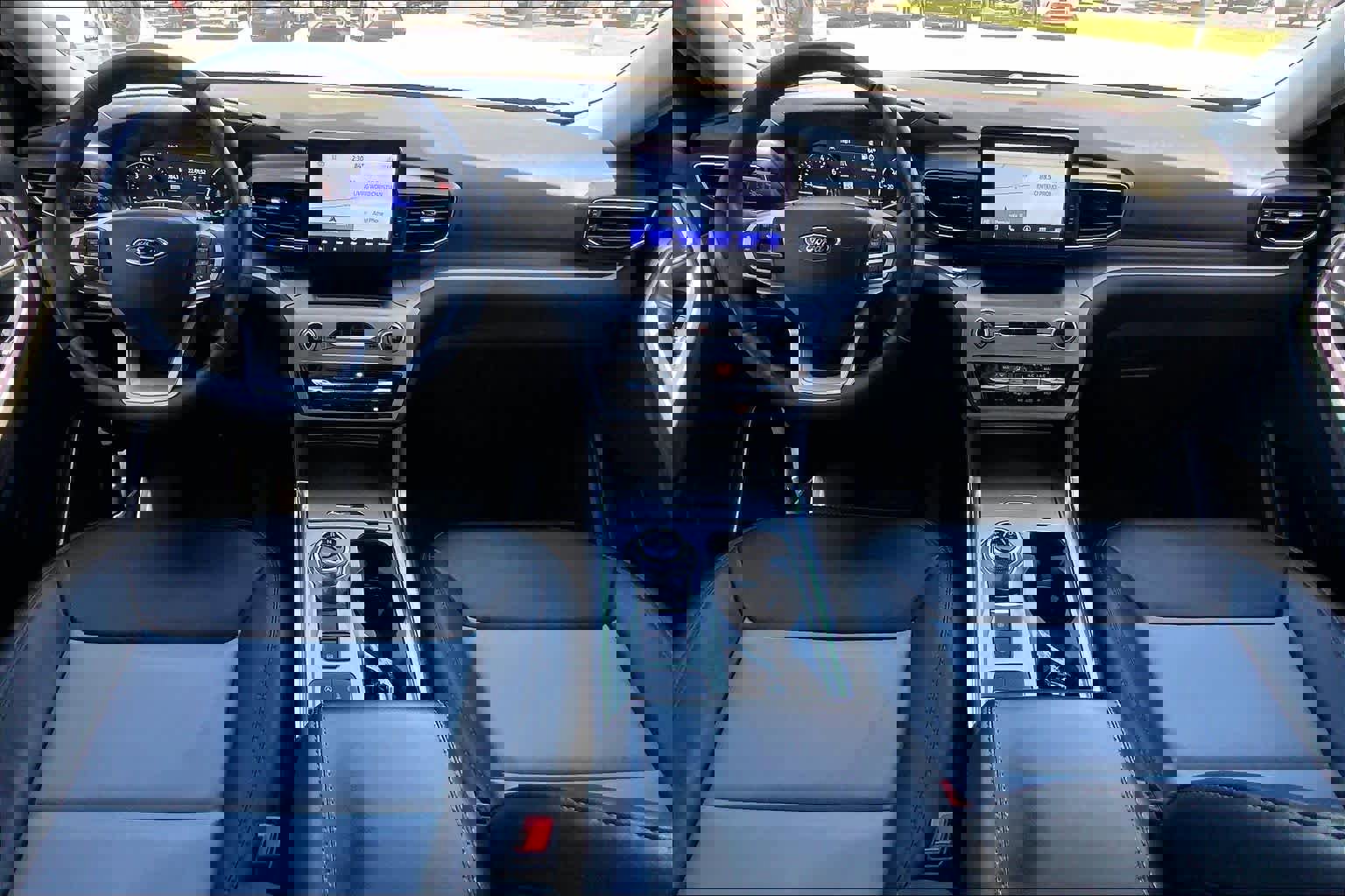 Certified 2023 Ford Explorer XLT w/ Equipment Group 202A image 15