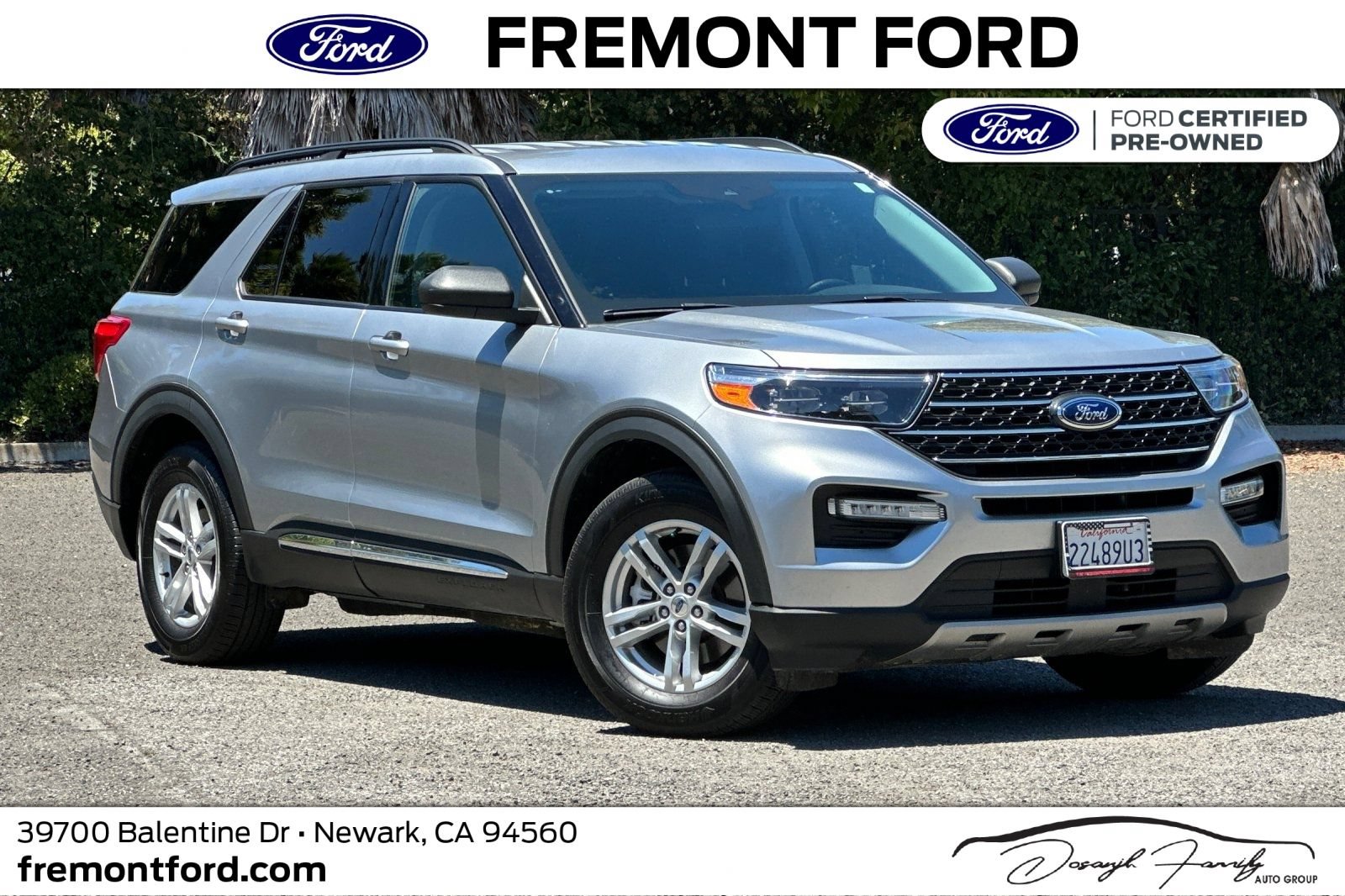 Certified 2023 Ford Explorer XLT w/ Equipment Group 202A AWD/4WD image 1