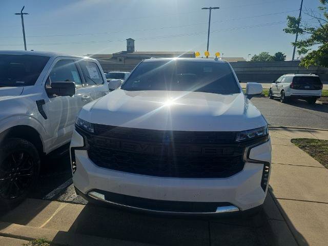 Used 2023 Chevrolet Tahoe LS AWD/4WD image 3
