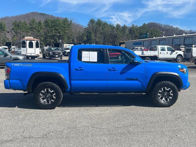 Used 2021 Toyota Tacoma TRD Off-Road w/ TRD Premium Off Road Package image 2