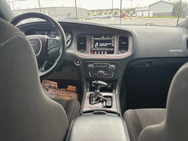 Used 2023 Dodge Charger R/T w/ Blacktop Package image 9