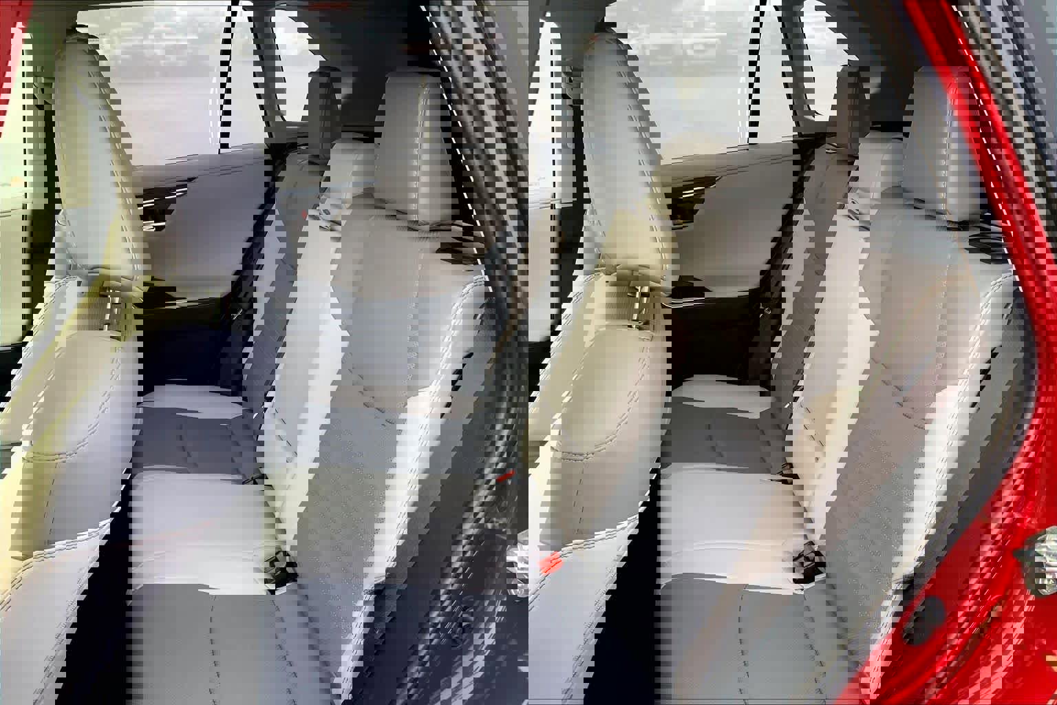 Used 2022 Toyota RAV4 Limited image 21