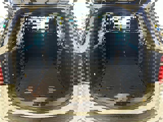 Certified 2019 Ford Explorer XLT w/ Equipment Group 202A image 7