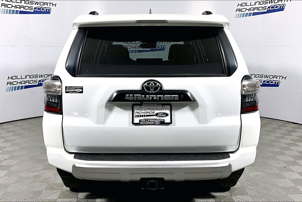Used 2024 Toyota 4Runner TRD Off-Road Premium image 4