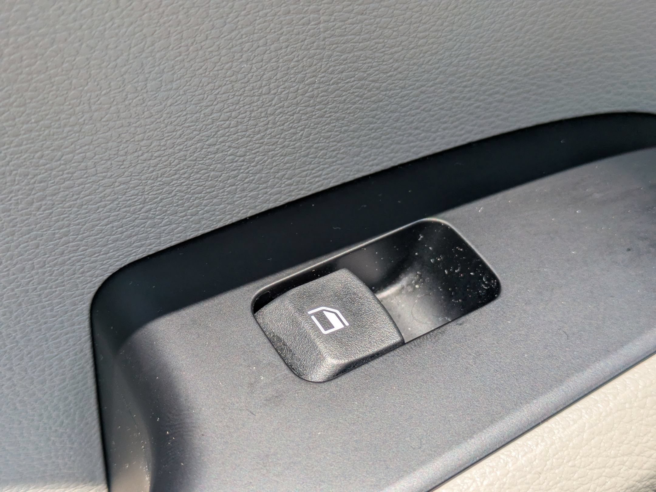 Used 2025 Kia Soul LX FWD image 23
