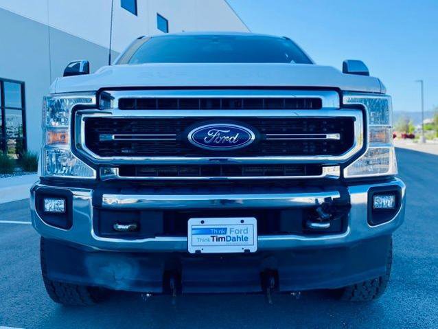 Certified 2022 Ford F350 Lariat w/ Chrome Package AWD/4WD image 2