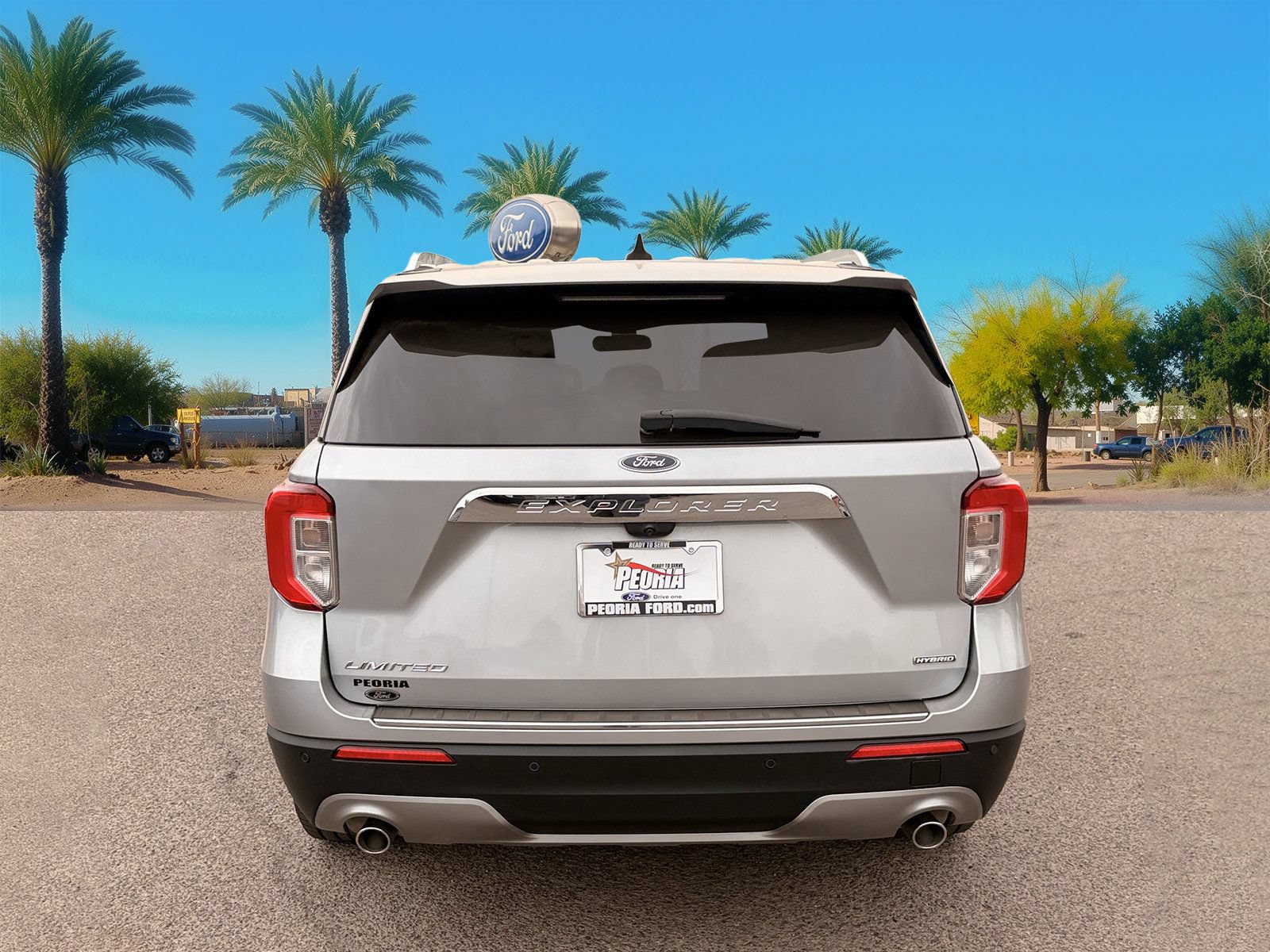 Certified 2023 Ford Explorer Limited w/ Hybrid Equipment Group 310A RWD image 4