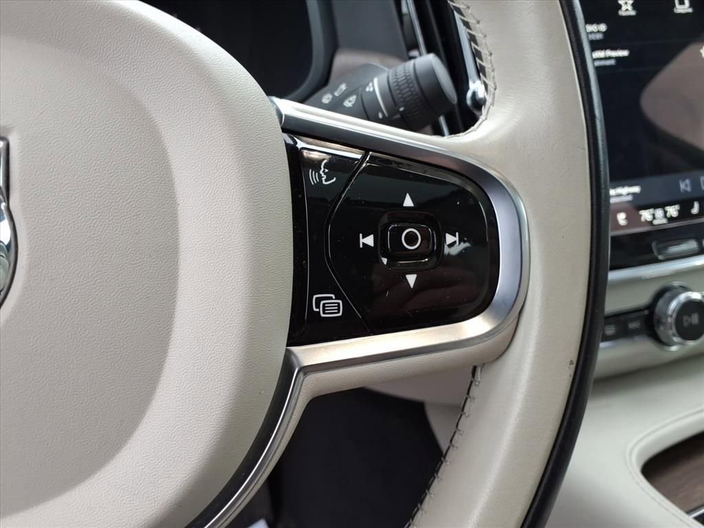 Used 2022 Volvo S90 B6 Inscription w/ Advanced Package image 22