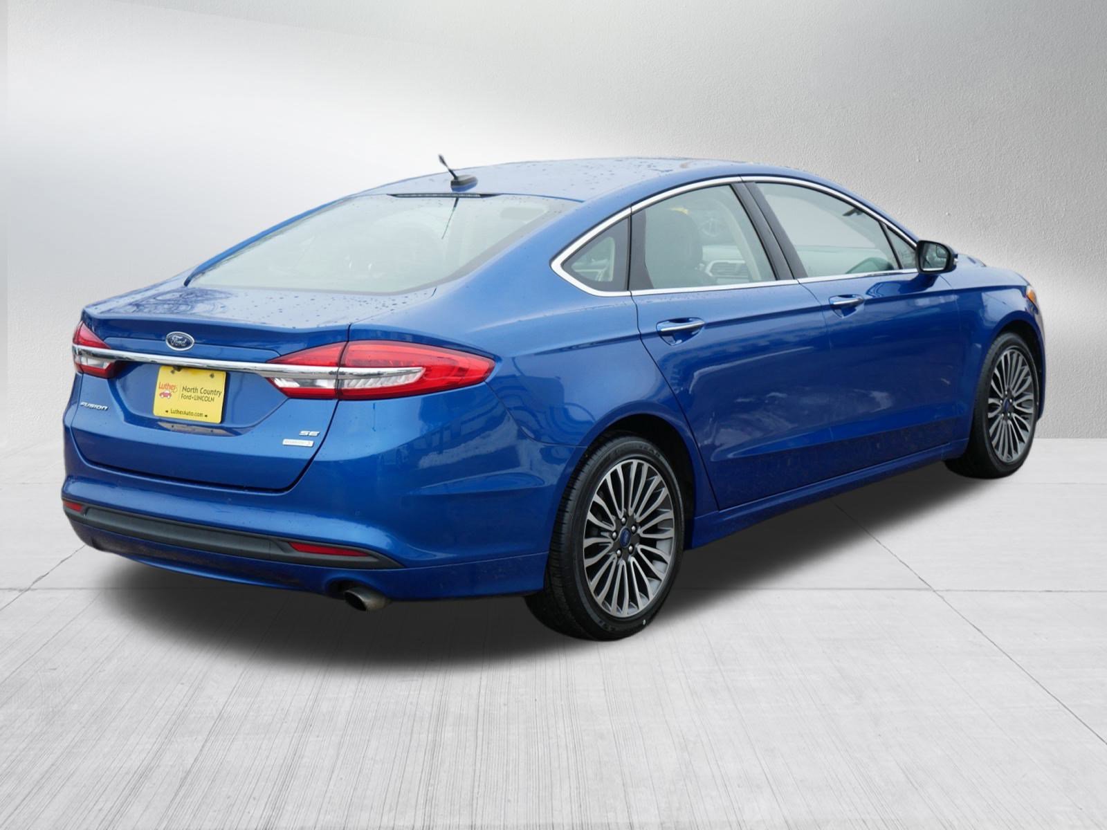 Certified 2018 Ford Fusion SE w/ Fusion SE Technology Package image 7