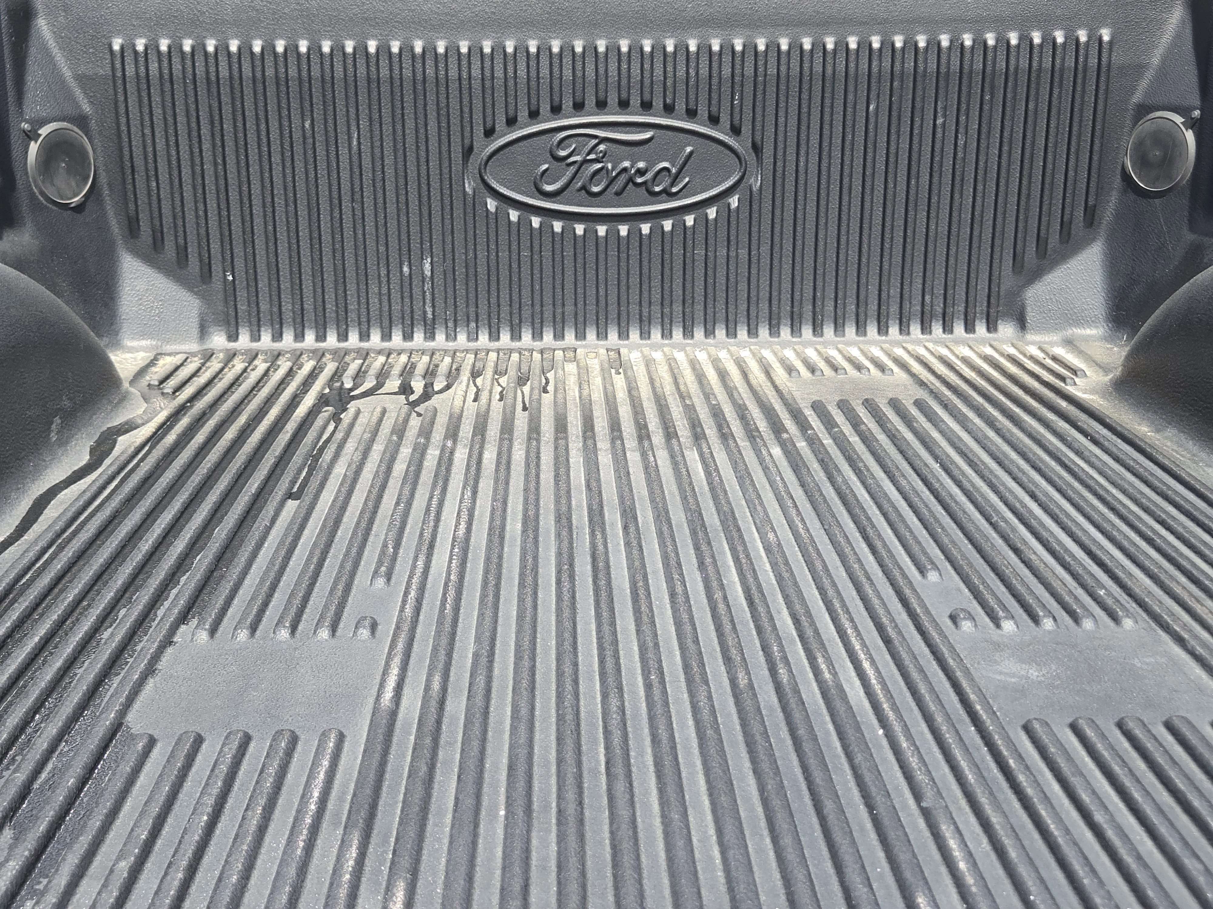 Certified 2022 Ford F150 XLT w/ Equipment Group 302A High image 30