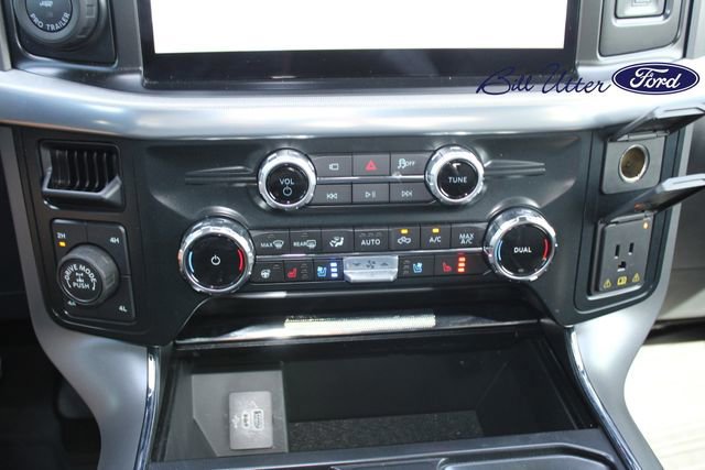 Certified 2025 Ford F150 Lariat w/ Equipment Group 501A Mid image 18