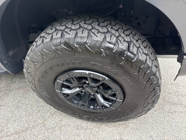 Certified 2023 Ford F150 Raptor w/ Raptor 37 Performance Package AWD/4WD image 13