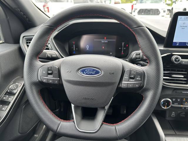 Certified 2025 Ford Escape ST-Line AWD/4WD image 23