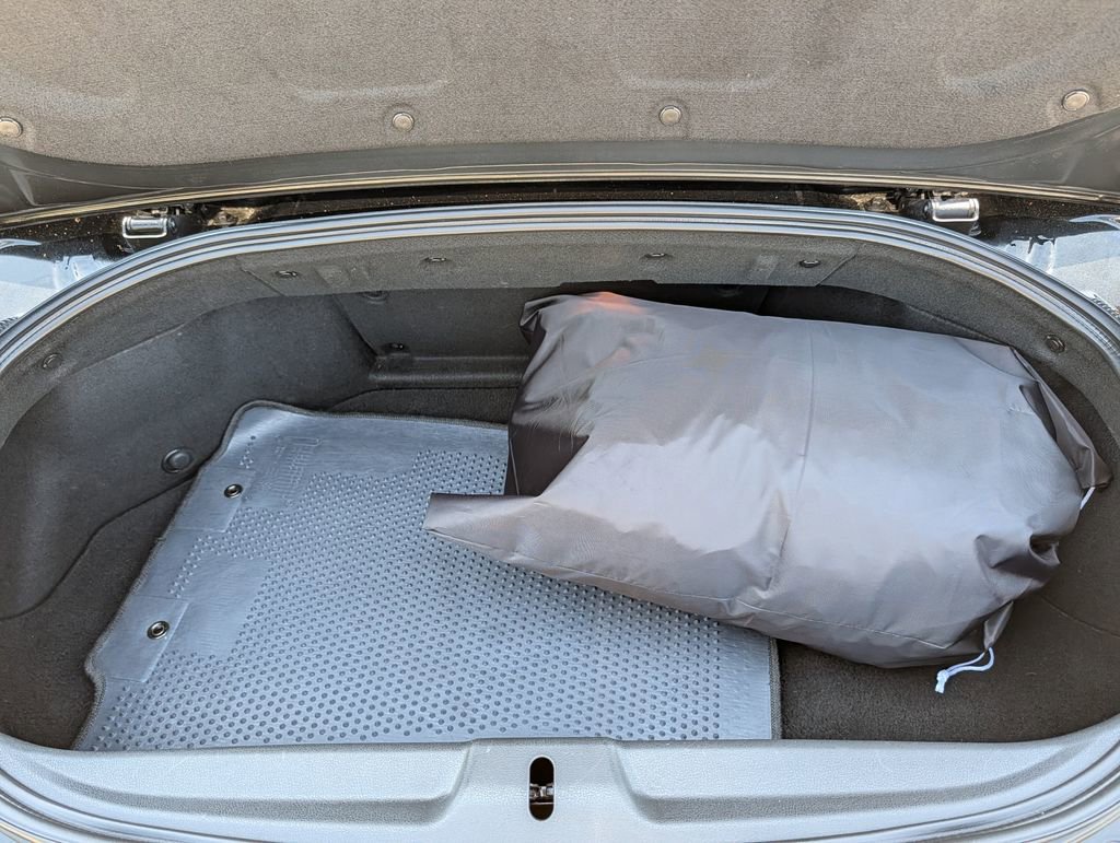 Used 2019 Nissan 370Z Touring RWD image 23