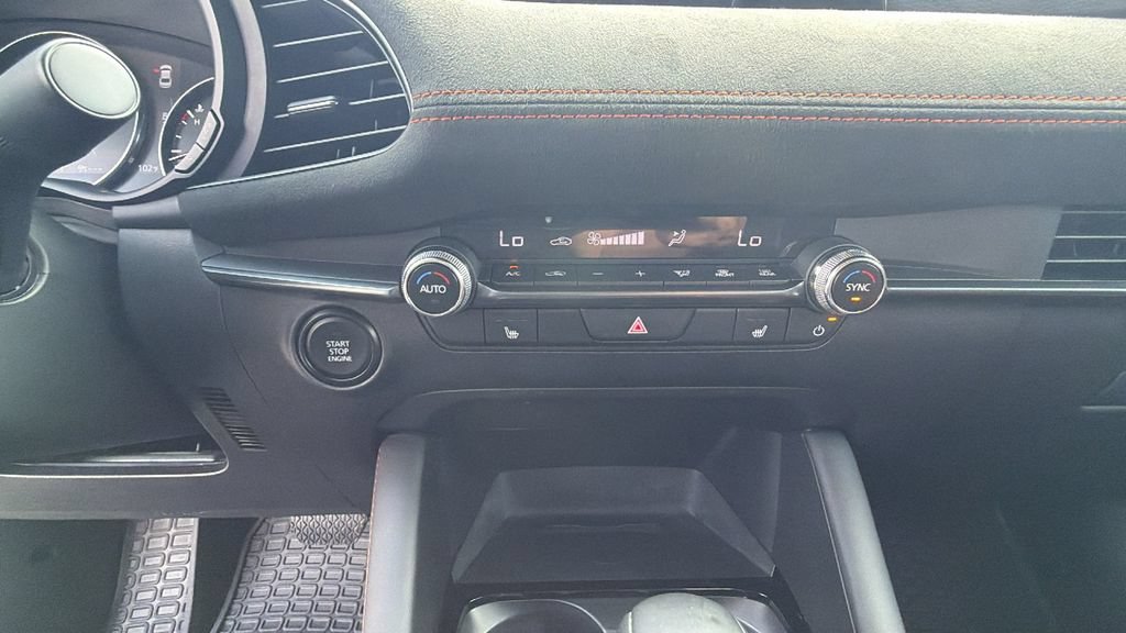 Used 2024 MAZDA MAZDA3 s AWD/4WD image 21