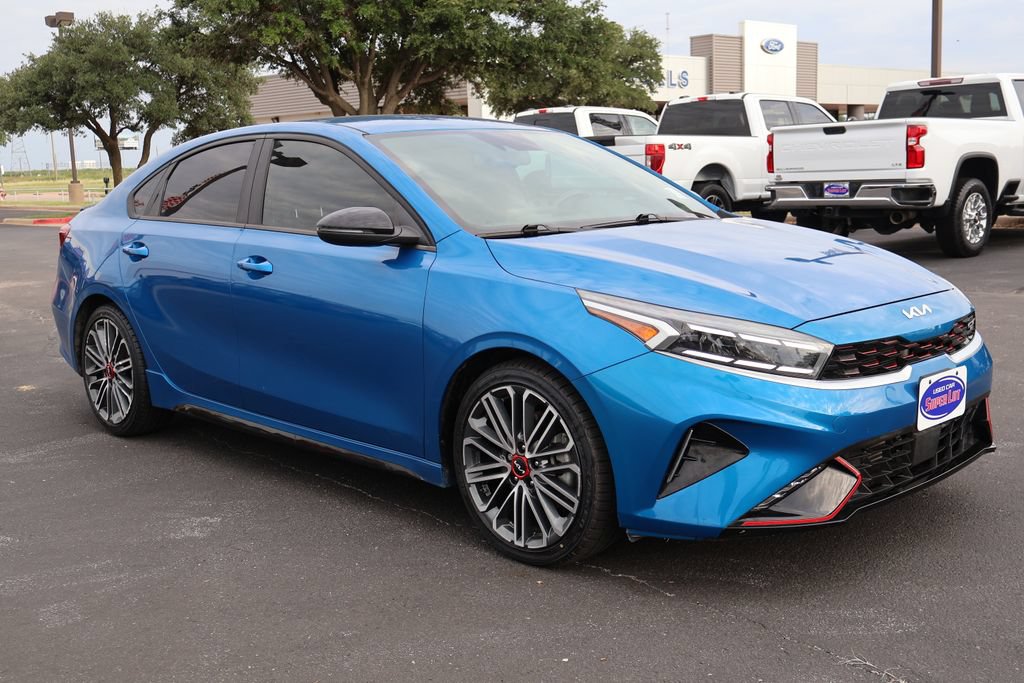 Used 2022 Kia Forte GT w/ GT Technology Package FWD image 12