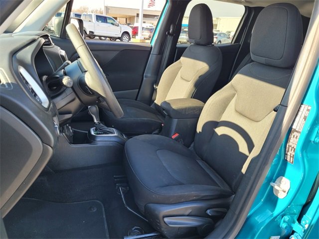 Used 2021 Jeep Renegade Sport w/ Sport Appearance Group image 8