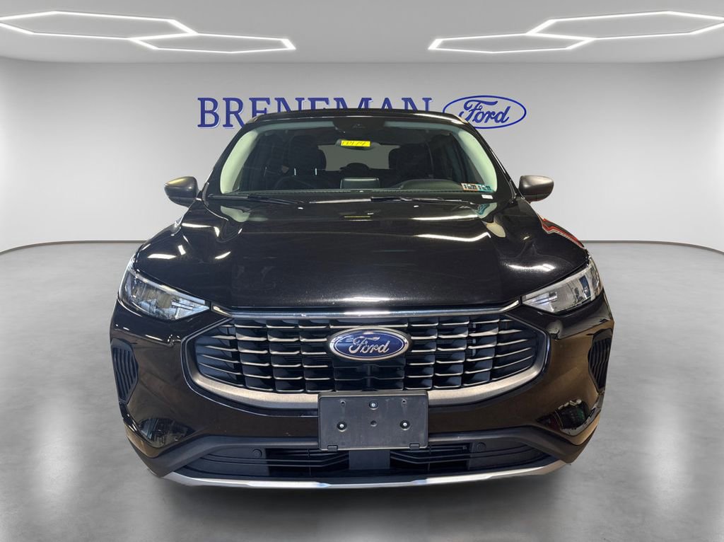 Certified 2025 Ford Escape Active image 10