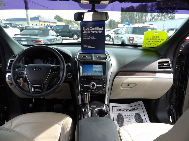 Certified 2018 Ford Explorer Limited image 16