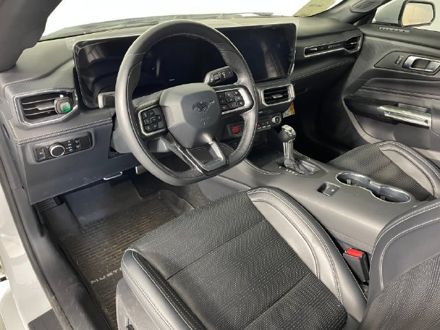 Certified 2025 Ford Mustang Premium RWD image 3