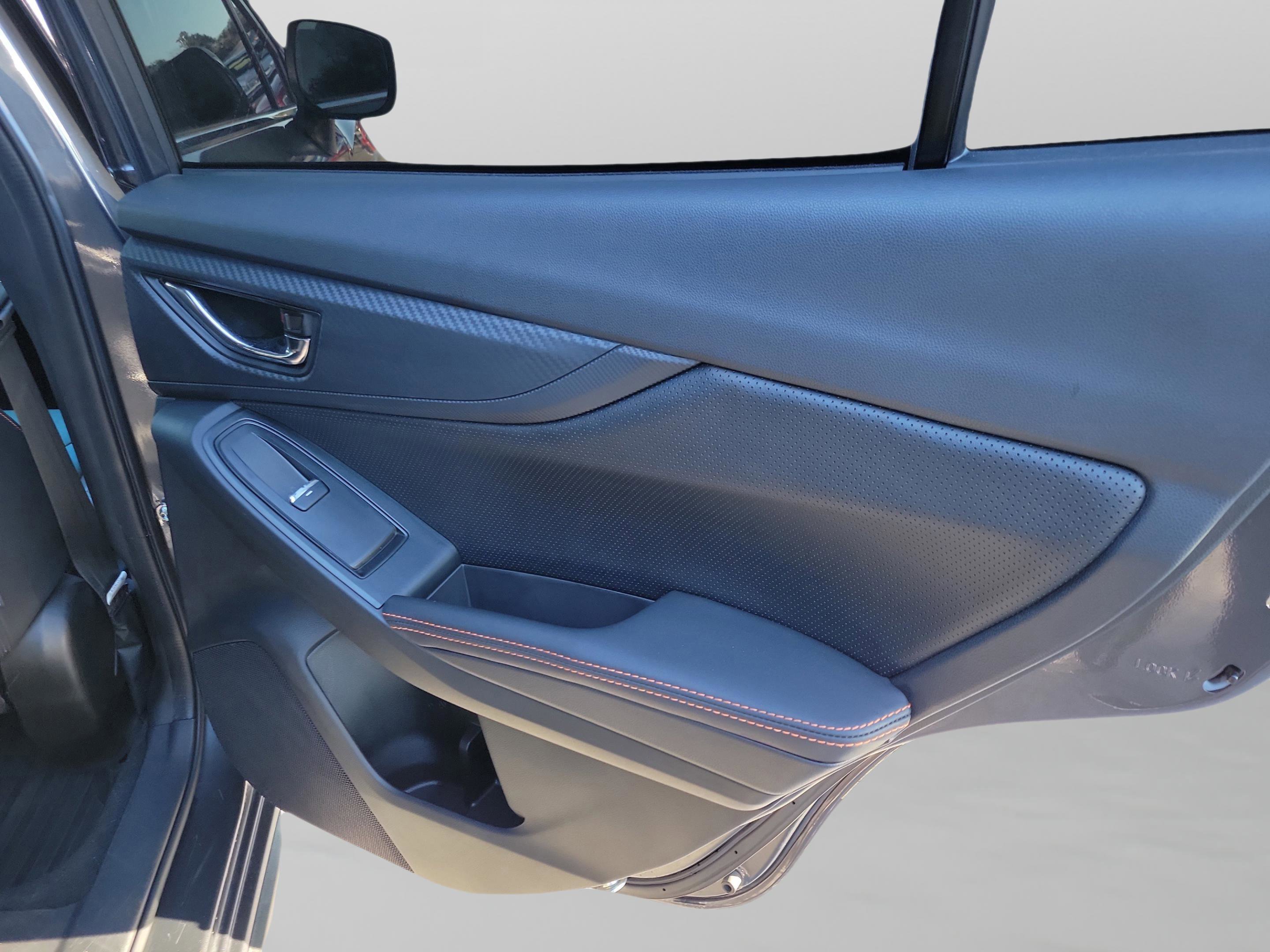 Used 2020 Subaru Crosstrek 2.0i Limited w/ Moonroof Package w/Navigation image 26