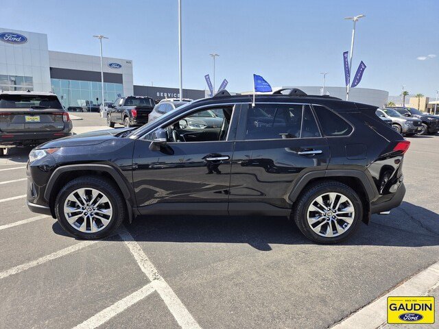 Used 2020 Toyota RAV4 Limited AWD/4WD image 4