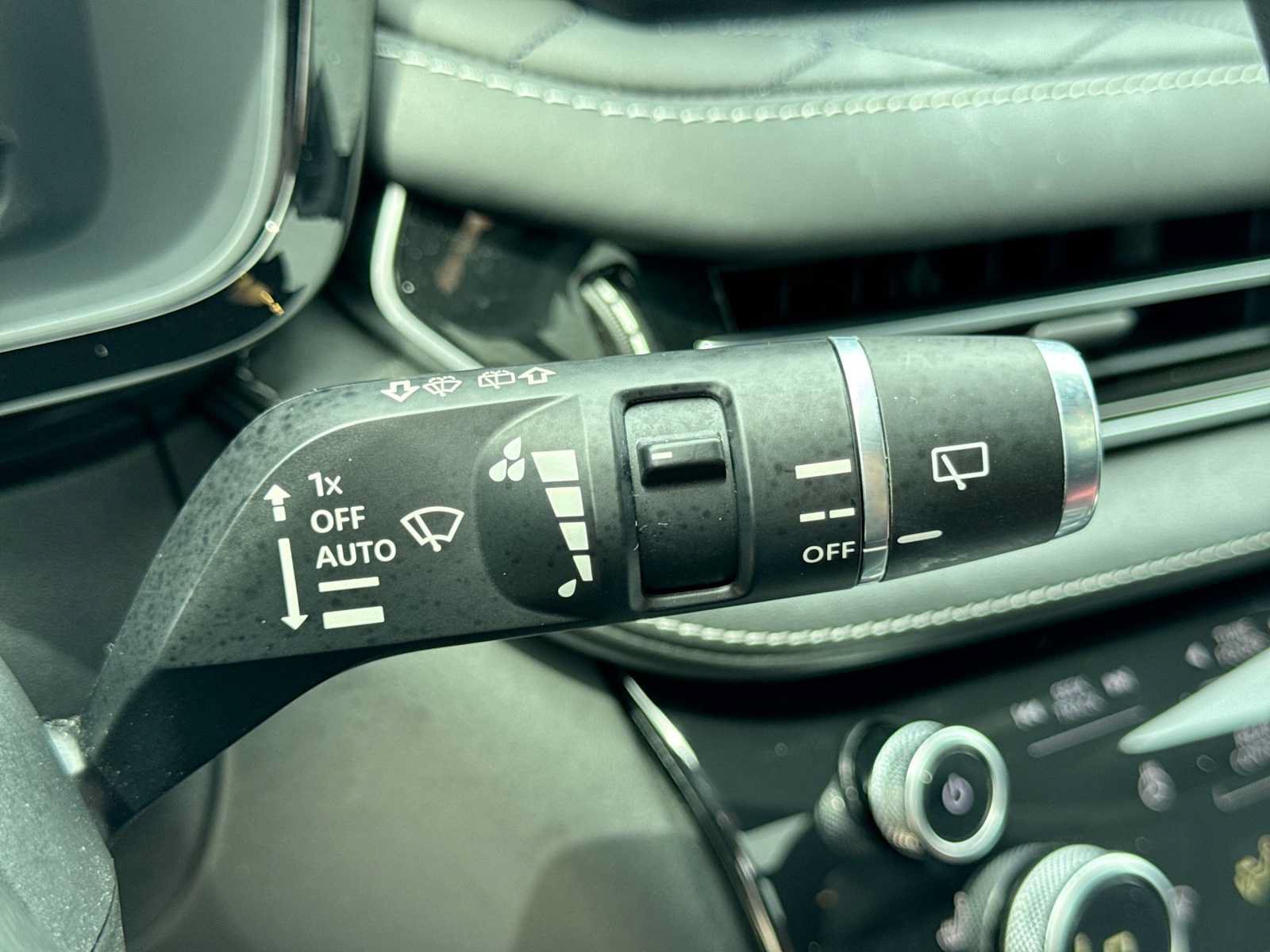 Used 2023 INFINITI QX60 Autograph AWD/4WD image 27