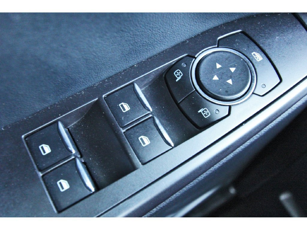 Certified 2020 Ford Explorer XLT RWD image 23