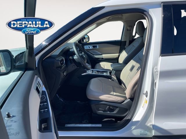 Certified 2024 Ford Explorer Limited w/ Limited Technology Package AWD/4WD image 11