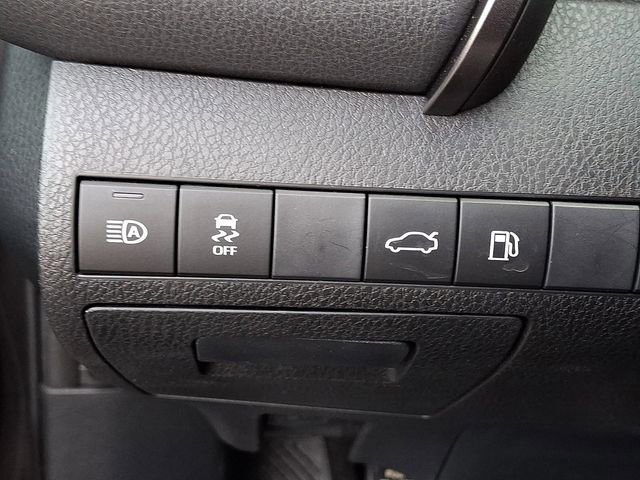 Used 2018 Toyota Camry SE image 22