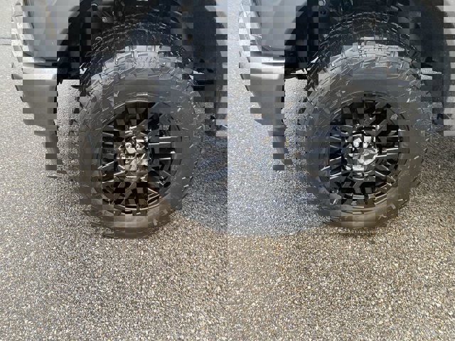 Certified 2022 Ford F250 XLT w/ Black Appearance Package image 10