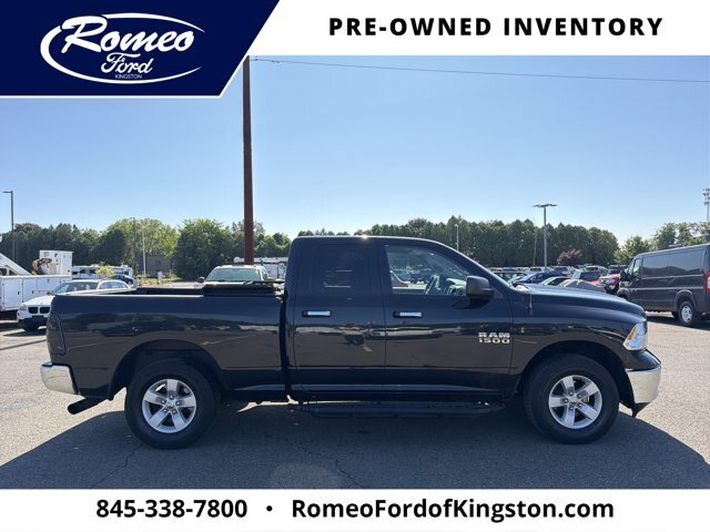 Used 2017 RAM 1500 Classic SLT AWD/4WD image 4