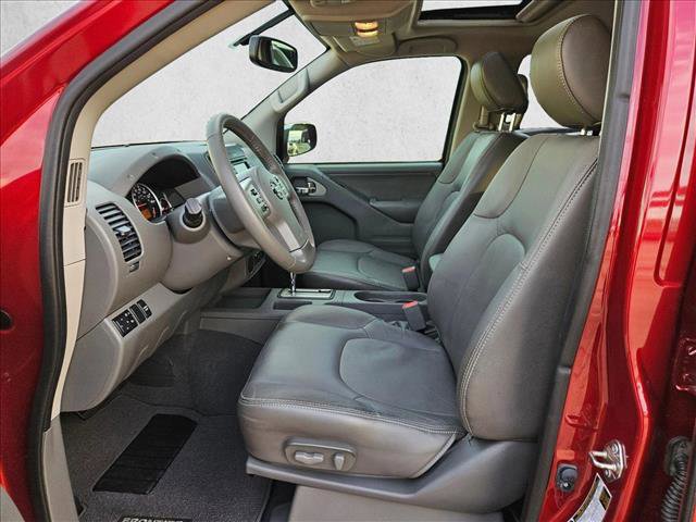 Used 2019 Nissan Frontier SL image 14