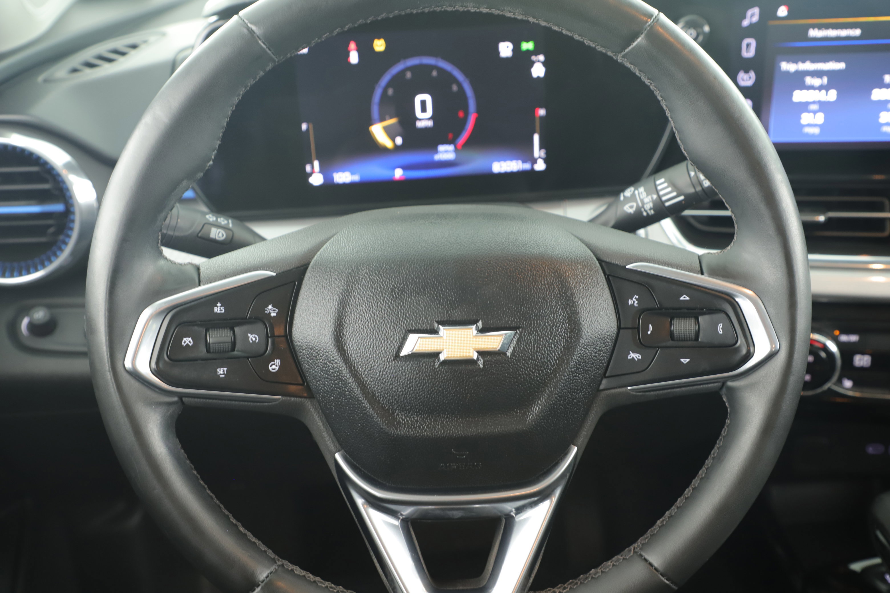 Used 2024 Chevrolet Trax LT w/ Driver Confidence Package image 18