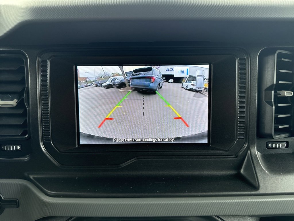 Certified 2022 Ford Bronco Big Bend w/ Sasquatch Package image 17