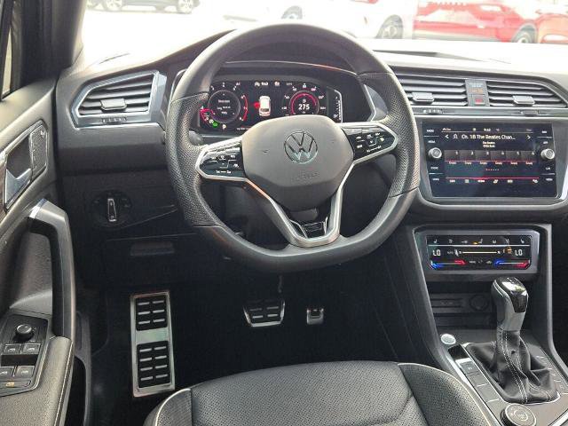Used 2023 Volkswagen Tiguan SEL R-Line AWD/4WD image 20