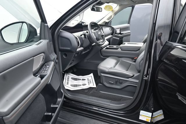Certified 2025 Ford Expedition Max Active AWD/4WD image 14