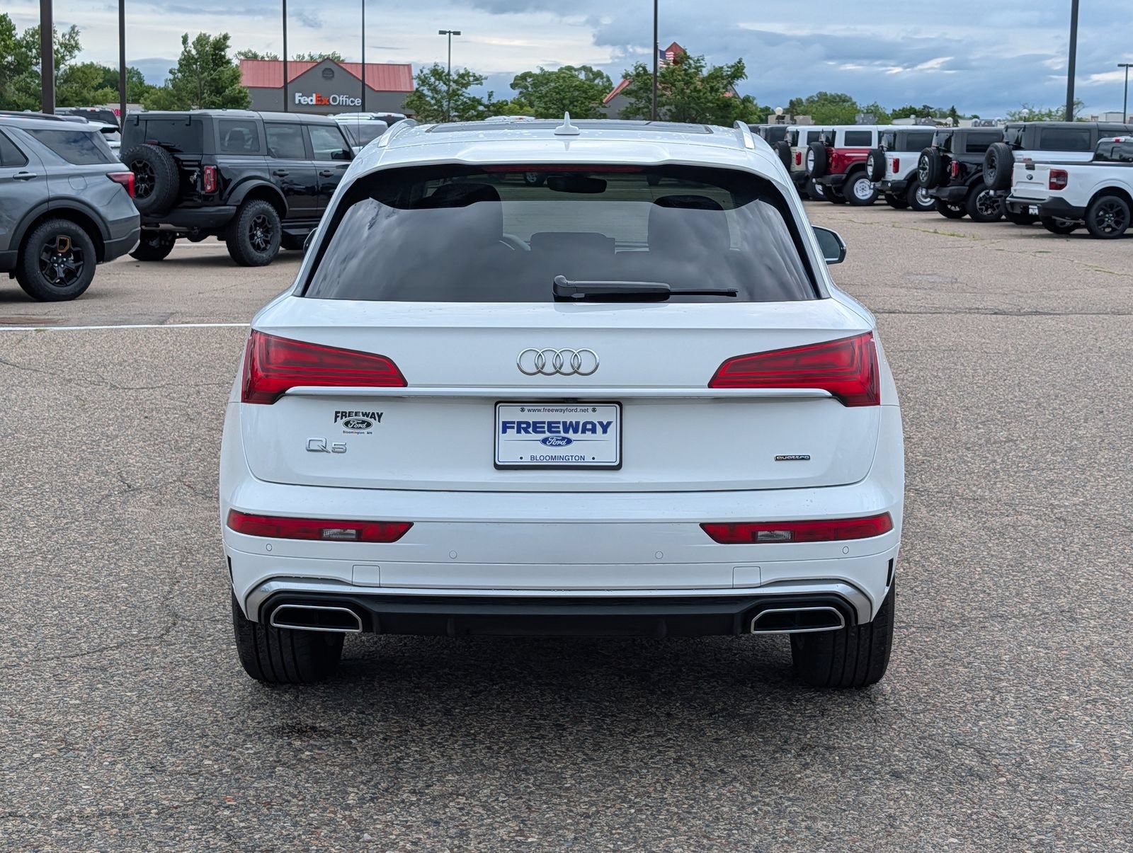 Used 2023 Audi Q5 2.0T Premium Plus AWD/4WD image 4