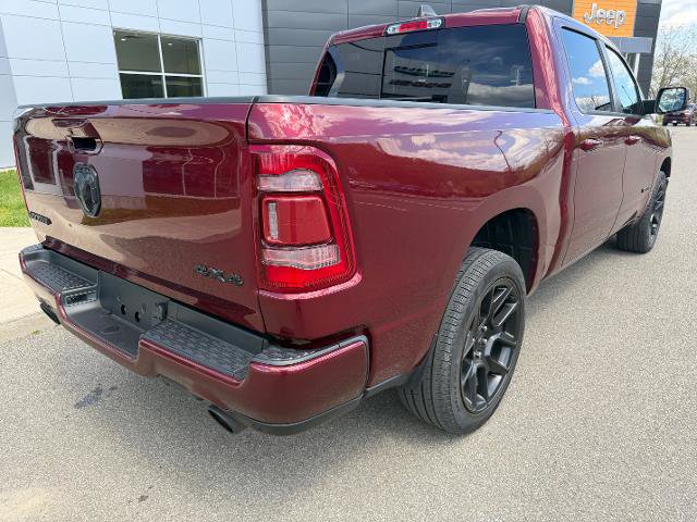 Used 2023 RAM 1500 Laramie AWD/4WD image 3