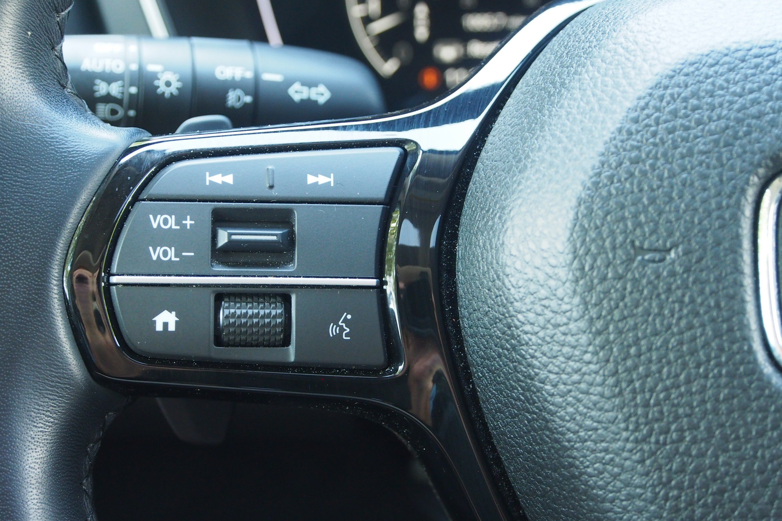 Used 2025 Honda Pilot Touring image 27