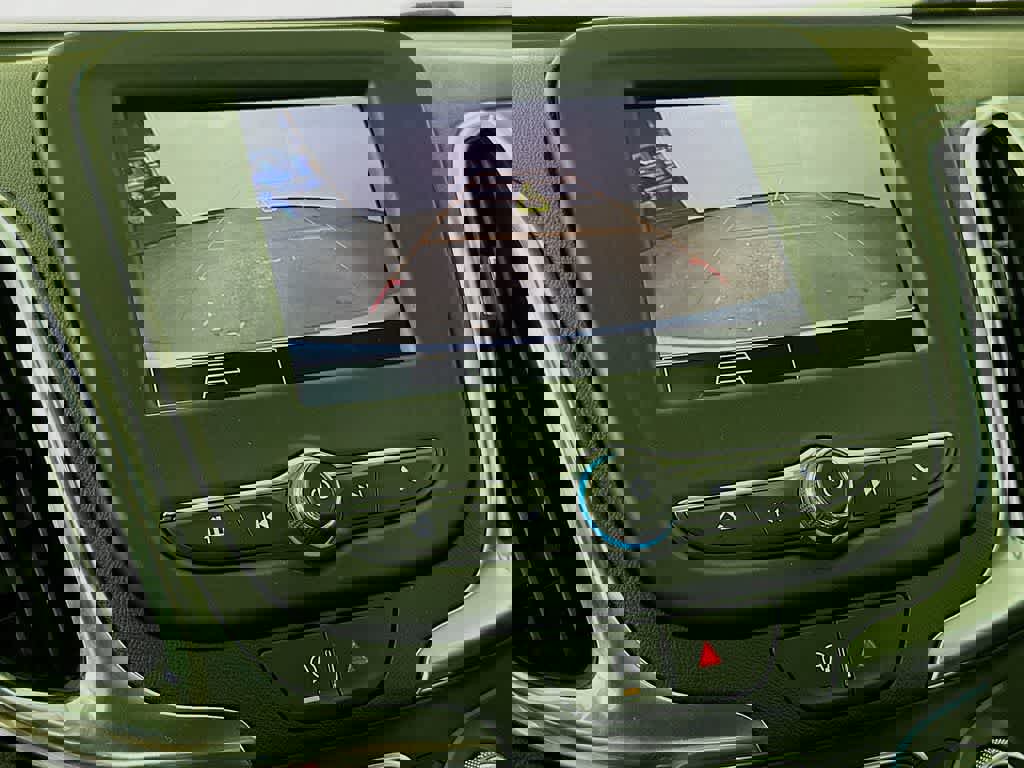 Used 2024 Chevrolet Equinox LT image 28