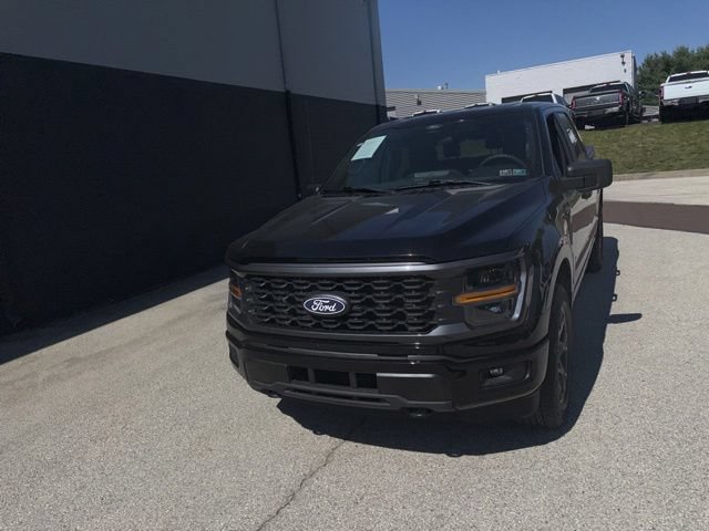 Certified 2025 Ford F150 STX w/ Equipment Group 200A AWD/4WD image 8