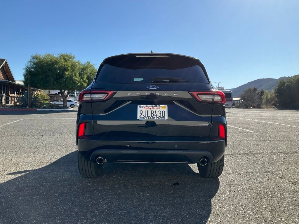 Certified 2024 Ford Escape ST-Line Elite w/ Premium Technology Package image 11
